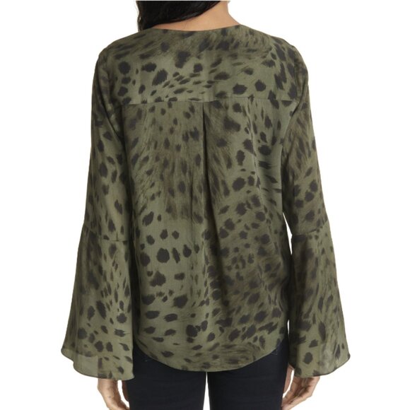 L'AGENCE Olive Leopard Print Blouse - Picture 2 of 16
